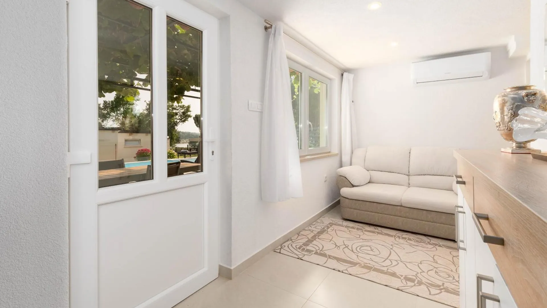 Stancija Rosa Apartment Porec